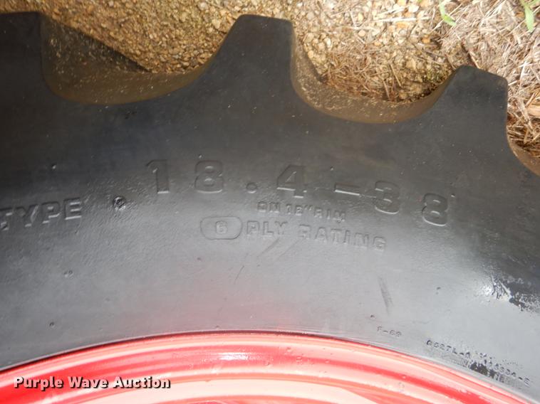 image for item DF1906 1966 Farmall 1206 tractor