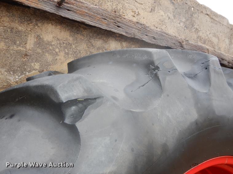 image for item DF1906 1966 Farmall 1206 tractor