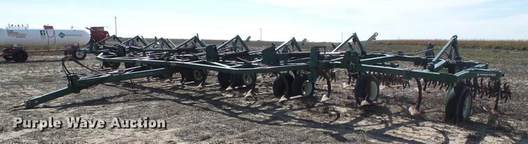 image for item DF2783 QuinStar Fallow Master II field cultivator