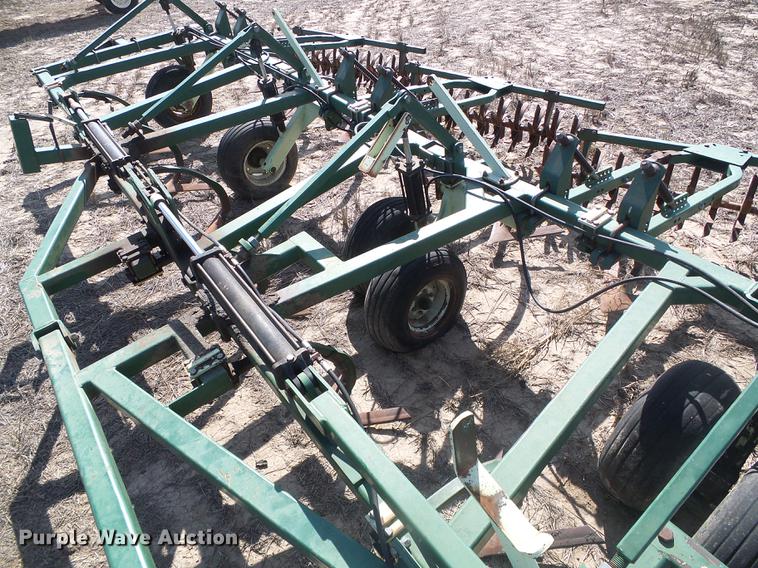image for item DF2783 QuinStar Fallow Master II field cultivator
