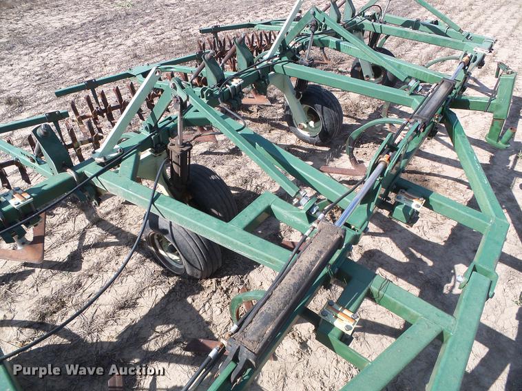 image for item DF2783 QuinStar Fallow Master II field cultivator