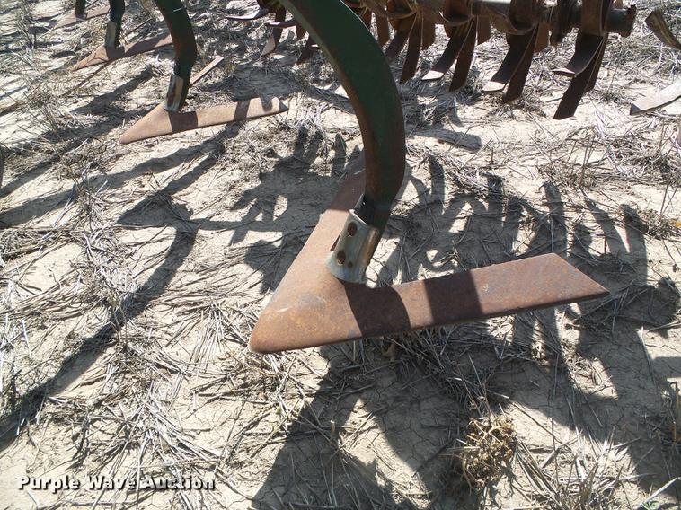 image for item DF2783 QuinStar Fallow Master II field cultivator