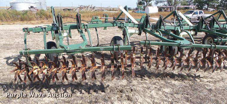 image for item DF2783 QuinStar Fallow Master II field cultivator