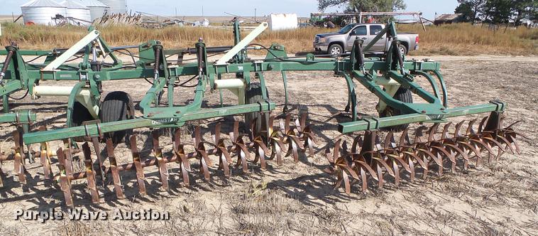 image for item DF2783 QuinStar Fallow Master II field cultivator