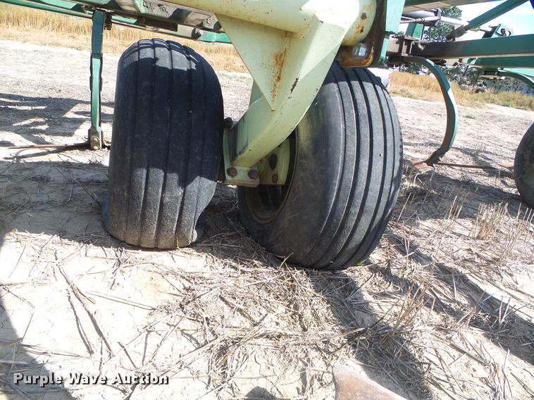 image for item DF2783 QuinStar Fallow Master II field cultivator