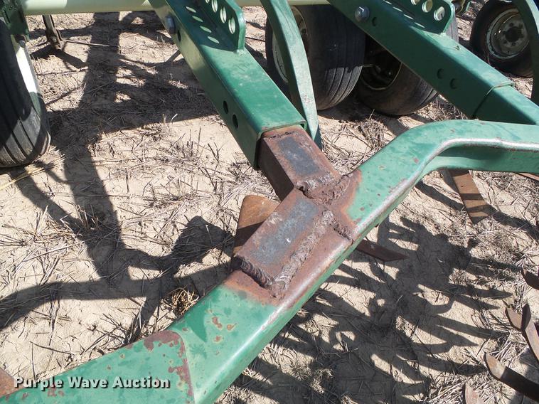 image for item DF2783 QuinStar Fallow Master II field cultivator