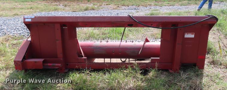 image for item EI9980 International 810 pickup head