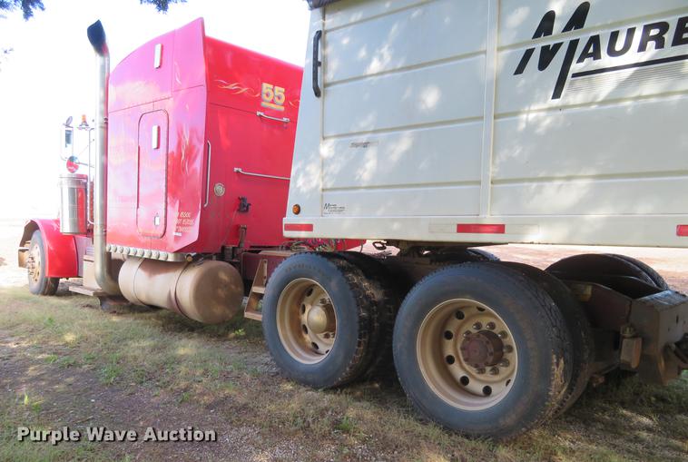 image for item EJ9718 1996 Peterbilt 379 semi truck