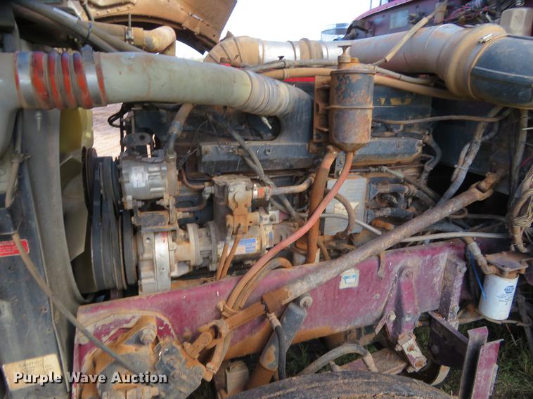 image for item EJ9718 1996 Peterbilt 379 semi truck