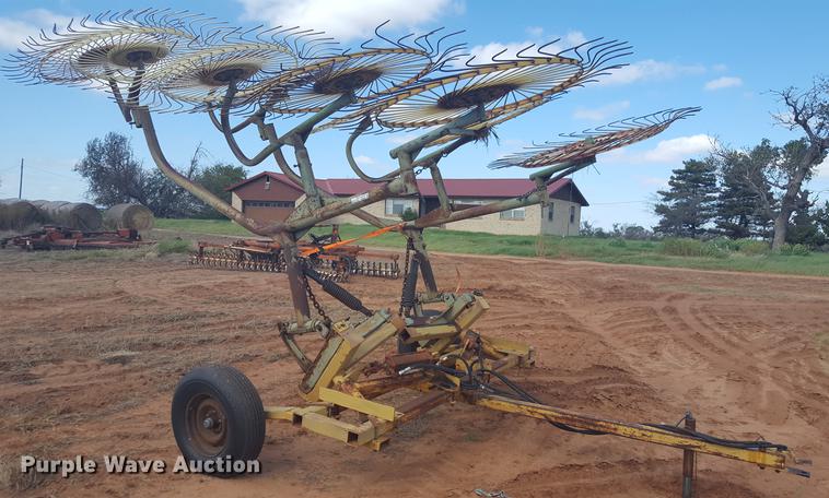 image for item EN9626 Hay rake