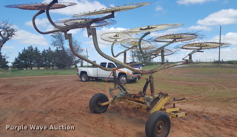 image for item EN9626 Hay rake