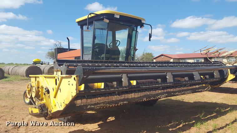 image for item EN9627 1996 New Holland 2450 windrower