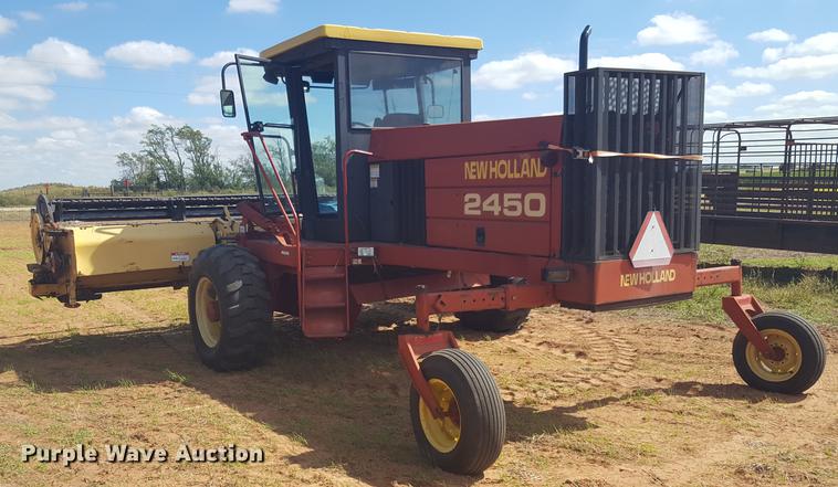 image for item EN9627 1996 New Holland 2450 windrower