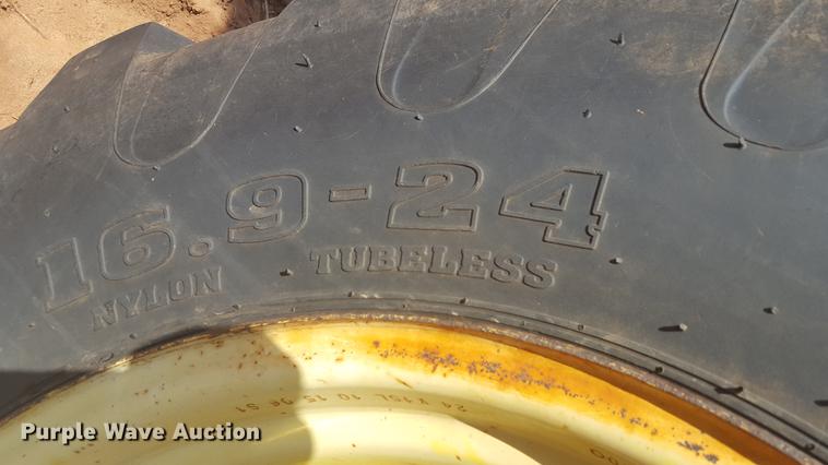 image for item EN9627 1996 New Holland 2450 windrower