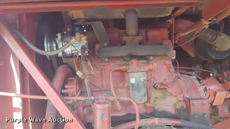 image for item EN9627 1996 New Holland 2450 windrower