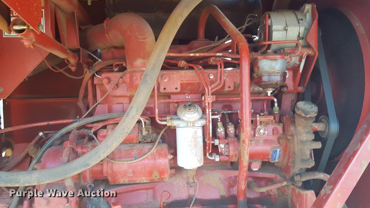 image for item EN9627 1996 New Holland 2450 windrower