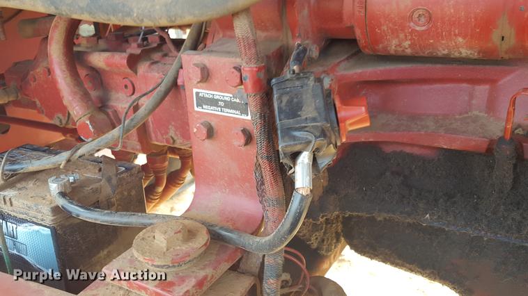 image for item EN9627 1996 New Holland 2450 windrower