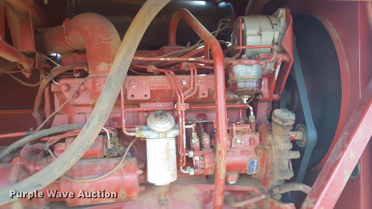 image for item EN9627 1996 New Holland 2450 windrower