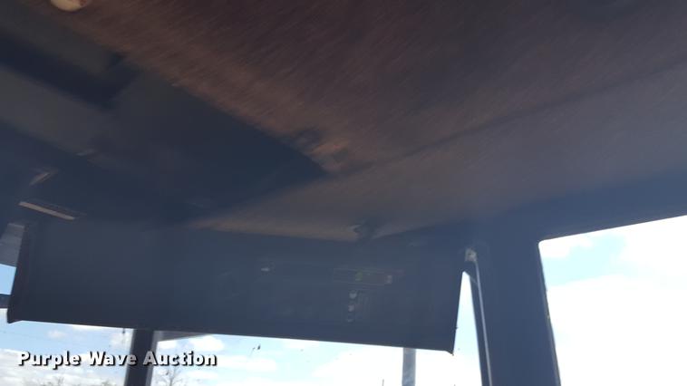 image for item EN9627 1996 New Holland 2450 windrower