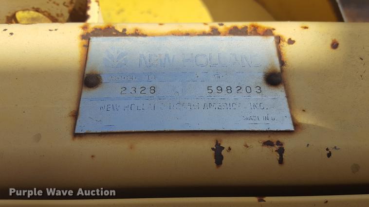 image for item EN9627 1996 New Holland 2450 windrower