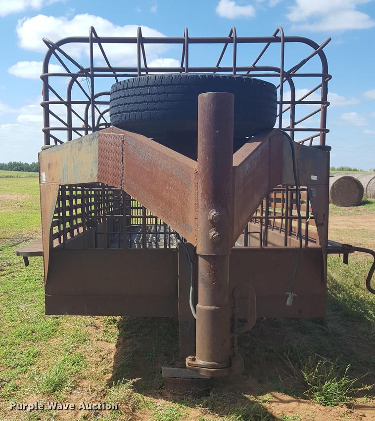 image for item EN9628 Livestock trailer