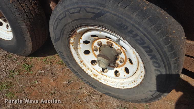 image for item EN9628 Livestock trailer