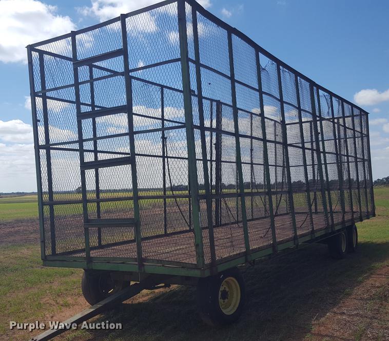 image for item EN9629 Cotton trailer