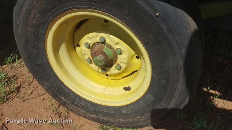 image for item EN9629 Cotton trailer