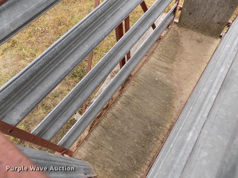 image for item ER9174 Livestock equipment