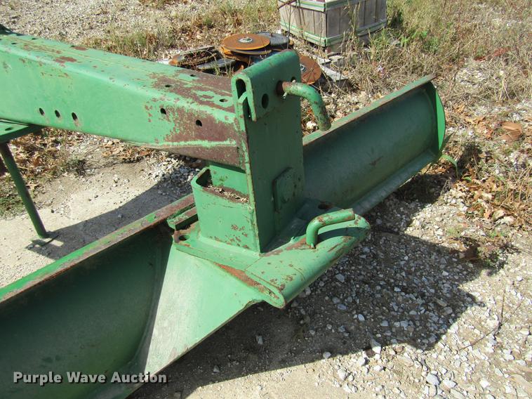 image for item FI9516 John Deere blade