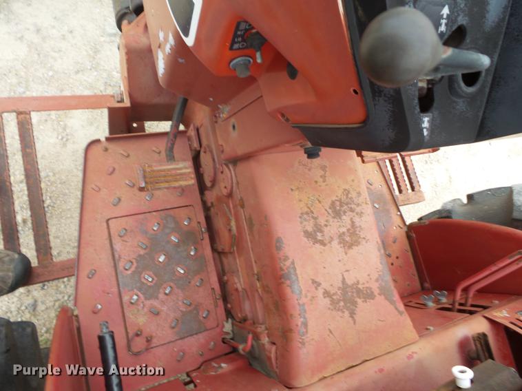 image for item FT9961 1984 International Hydro 84 tractor