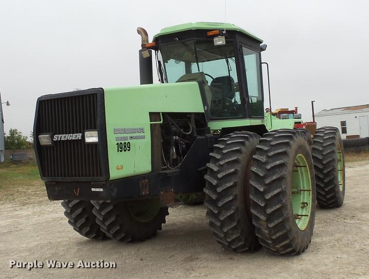 image for item FT9964 1985 Steiger Cougar CR1225 4WD tractor