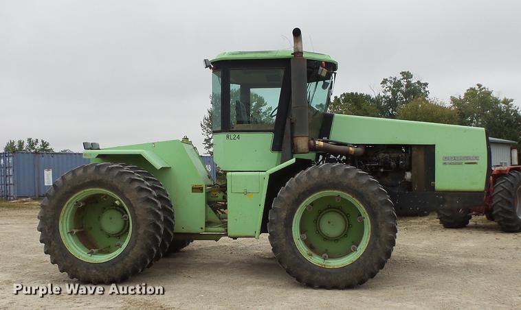 image for item FT9964 1985 Steiger Cougar CR1225 4WD tractor