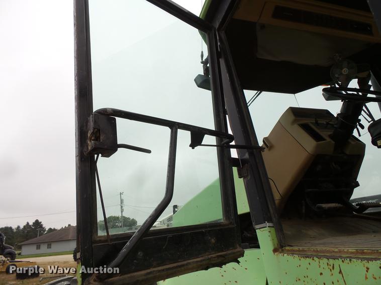 image for item FT9964 1985 Steiger Cougar CR1225 4WD tractor