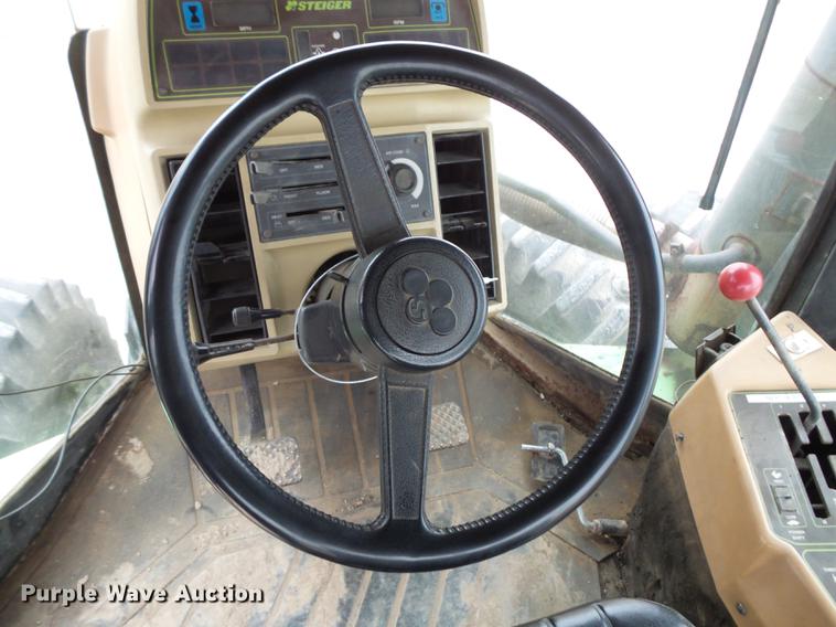 image for item FT9964 1985 Steiger Cougar CR1225 4WD tractor