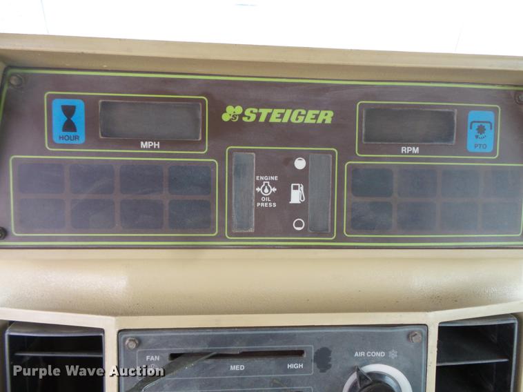 image for item FT9964 1985 Steiger Cougar CR1225 4WD tractor