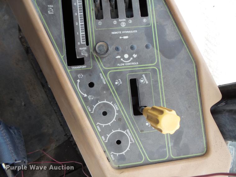 image for item FT9964 1985 Steiger Cougar CR1225 4WD tractor