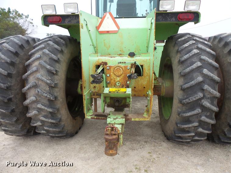 image for item FT9964 1985 Steiger Cougar CR1225 4WD tractor