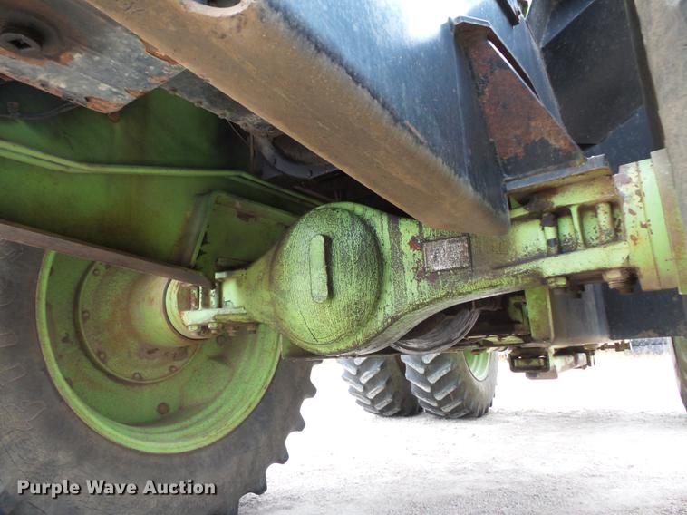 image for item FT9964 1985 Steiger Cougar CR1225 4WD tractor