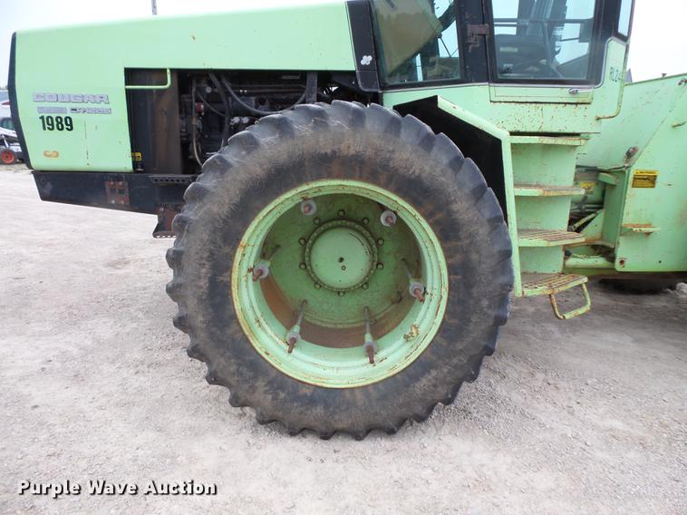 image for item FT9964 1985 Steiger Cougar CR1225 4WD tractor