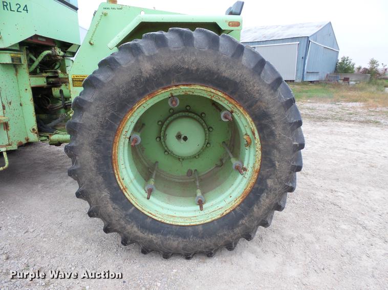 image for item FT9964 1985 Steiger Cougar CR1225 4WD tractor