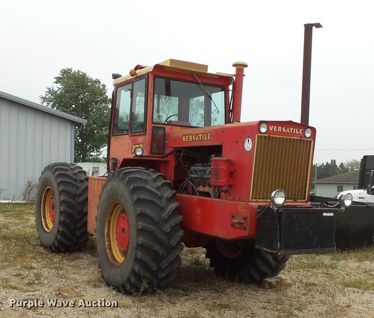 image for item FT9965 1975 Versatile 700 4WD tractor