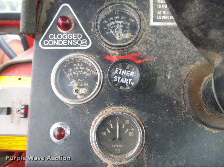 image for item FT9965 1975 Versatile 700 4WD tractor