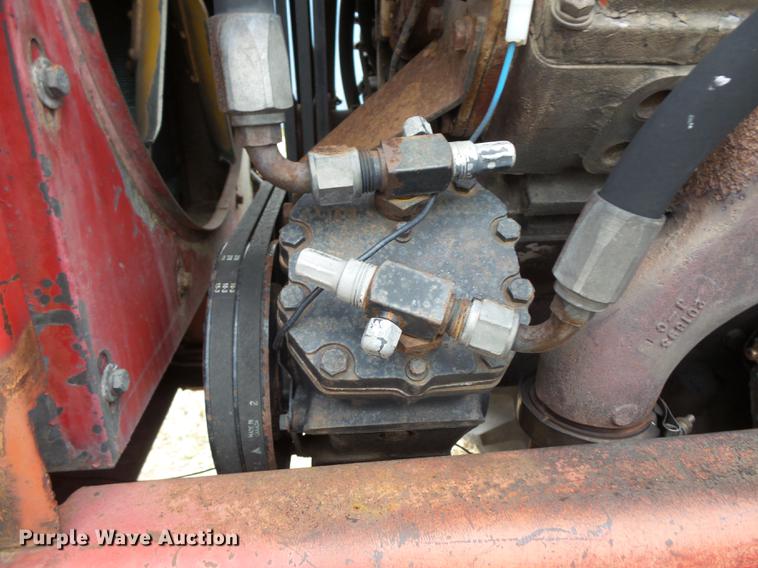 image for item FT9965 1975 Versatile 700 4WD tractor