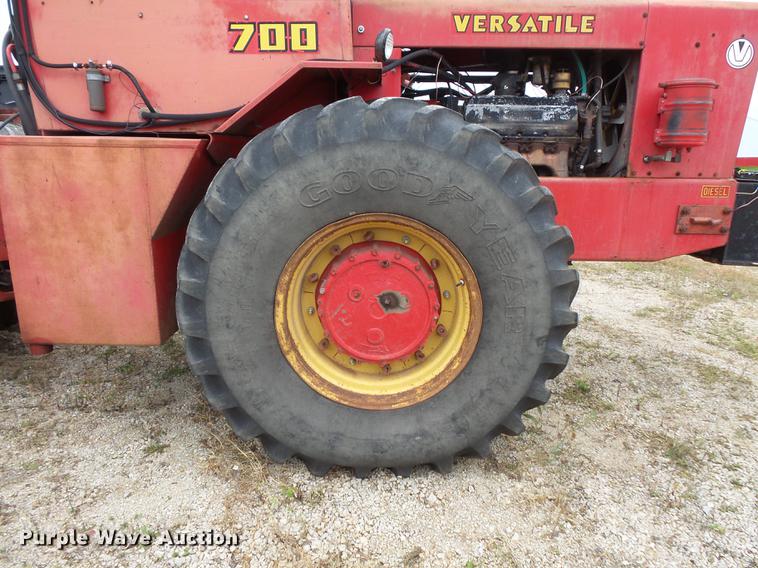 image for item FT9965 1975 Versatile 700 4WD tractor