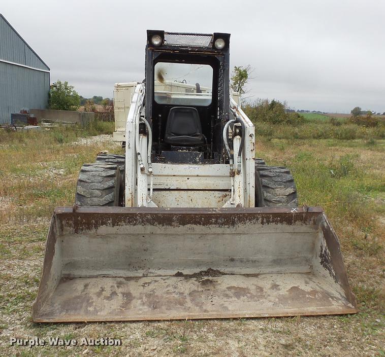 image for item FT9966 1974 Bobcat M970 skid steer