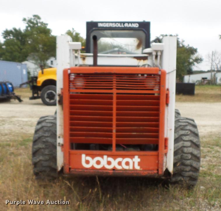 image for item FT9966 1974 Bobcat M970 skid steer