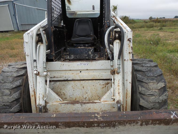 image for item FT9966 1974 Bobcat M970 skid steer