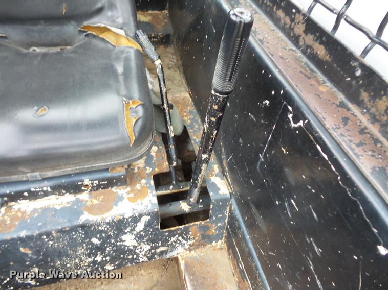 image for item FT9966 1974 Bobcat M970 skid steer