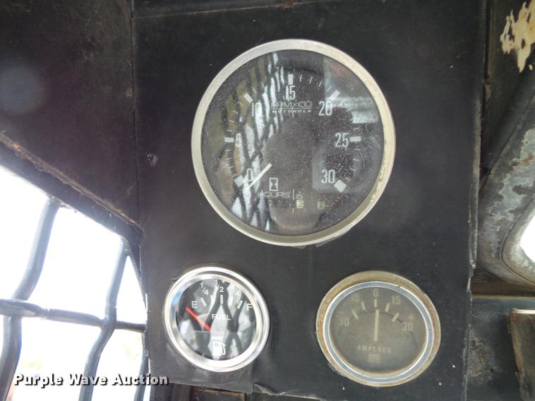 image for item FT9966 1974 Bobcat M970 skid steer